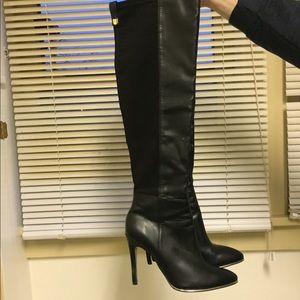 Black size 6 Guess barely used boots